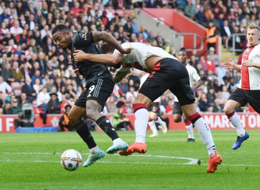 Bị Southampton cầm chân, Arsenal mất luôn kỷ lục 'đáng tự hào' 207402