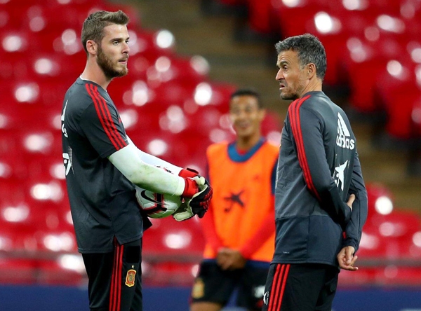 MU xác định người thay De Gea, là 'chuyên gia bắt penalty' tại C1? 210705