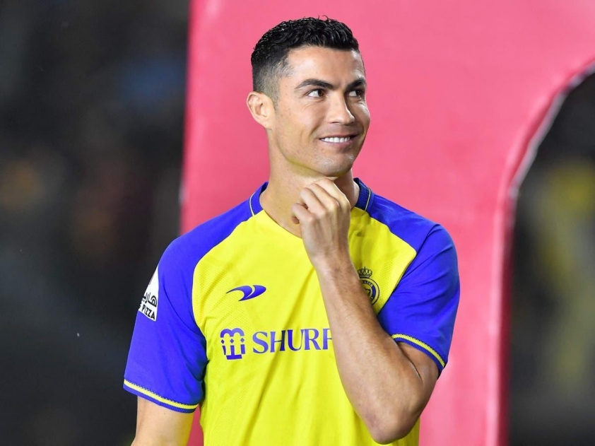 Nhầm lẫn tai hại ở Al Nassr, Ronaldo được mời sang quốc gia khác 239549
