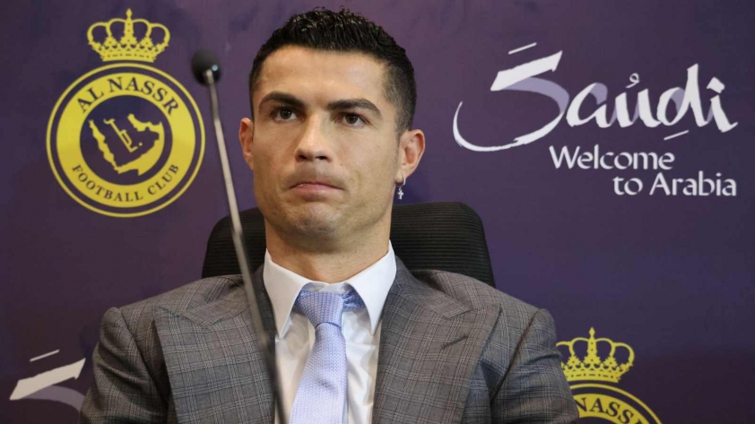 Cristiano Ronaldo bị đội bóng vĩ đại nhất thế giới từ chối thẳng thừng 241676