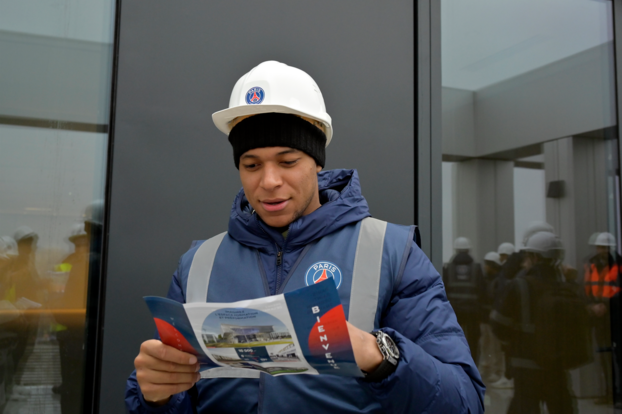 psg-mbappe-1674788863.png