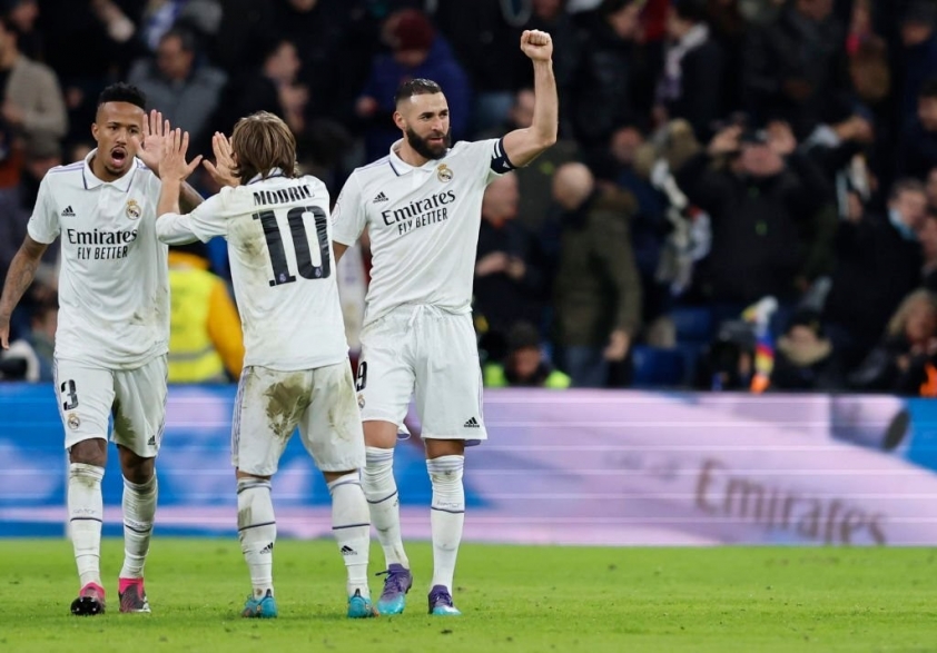 benzema-real-1675000045.jpg