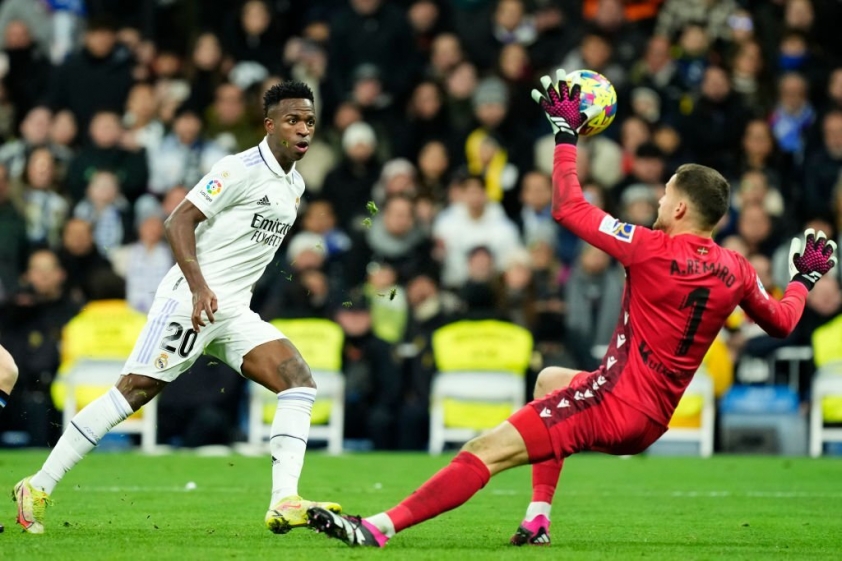 Trực tiếp Real Madrid 0-0 Sociedad: Kịch tính phút cuối 244583
