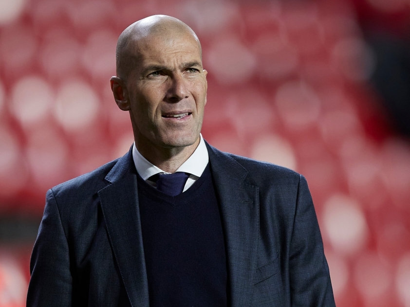 zidane-ngoai-hang-anh-1675474864.jpg