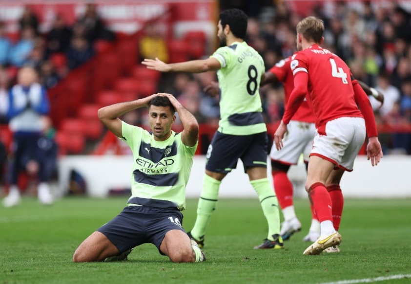Haaland bắn chim, đá bay luôn cơ hội đưa Man City lên đầu bảng 249969