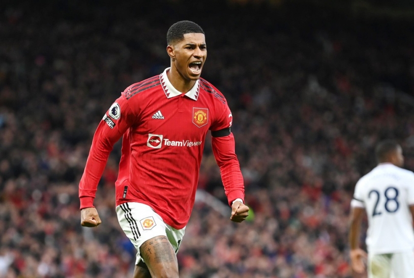 rashford-mu-hop-dong-500000-bang-1680132701.jpeg