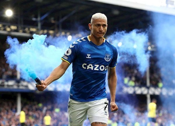 Chuyển nhượng bóng đá 17/5: Chelsea xin chủ mới mua Lewandowski, Mbappe chốt xong điều khoản với 'bến đỗ trong mơ'? 138115