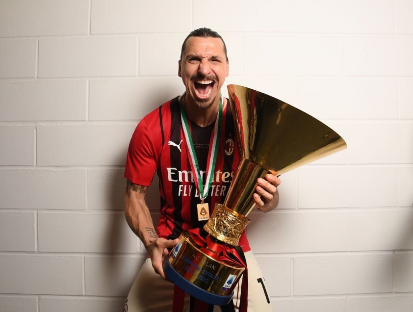 Ibrahimovic chơi bóng mà không có dây chằng đầu gối suốt 6 tháng 141904