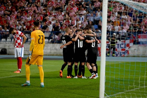 Croatia cũng phơi áo 0-3 trước Áo trên sân nhà ở lượt trận đầu tiên