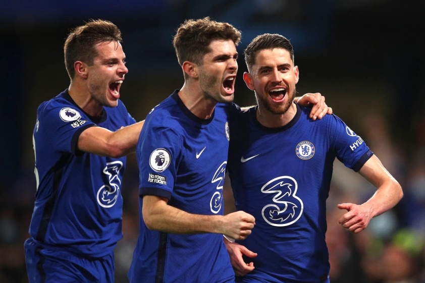Đòi nợ thành công Leicester, Chelsea vào top 3 Ngoại hạng Anh-46183