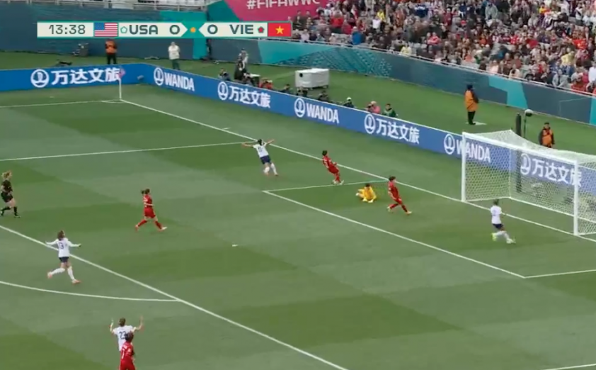 Cản phá penalty, 45 phút kiên cường và đầy cảm xúc của đội tuyển nữ Việt Nam trước Mỹ 305890