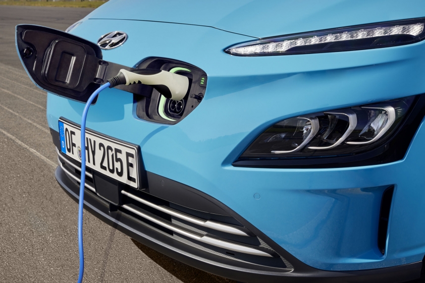 Hyundai-Kona-Electric-13