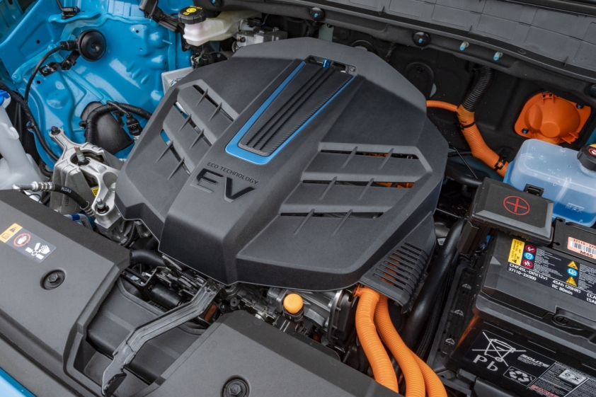 Hyundai-Kona-Electric-32