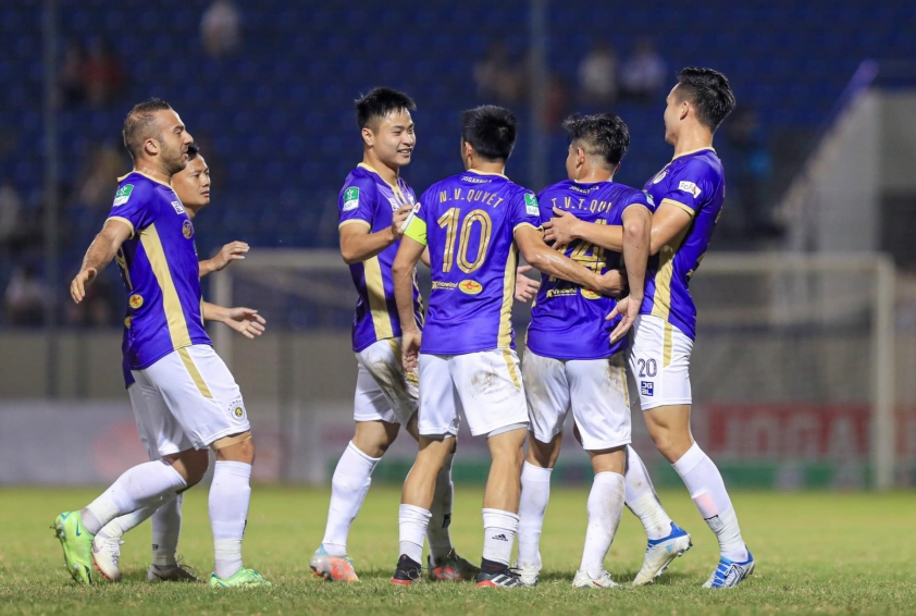 Hà Nội FC sẽ đón tiếp SLNA trên sân nhà Hàng Đẫy.