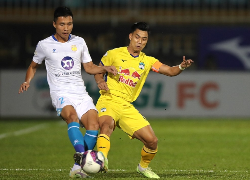 BXH V-League 2022 vòng 24: Căng thẳng cuộc đua trụ hạng-214557