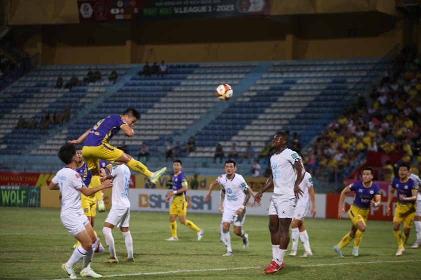 Trực tiếp Hà Nội 1-0 Nam Định: Hết hiệp 1 288253