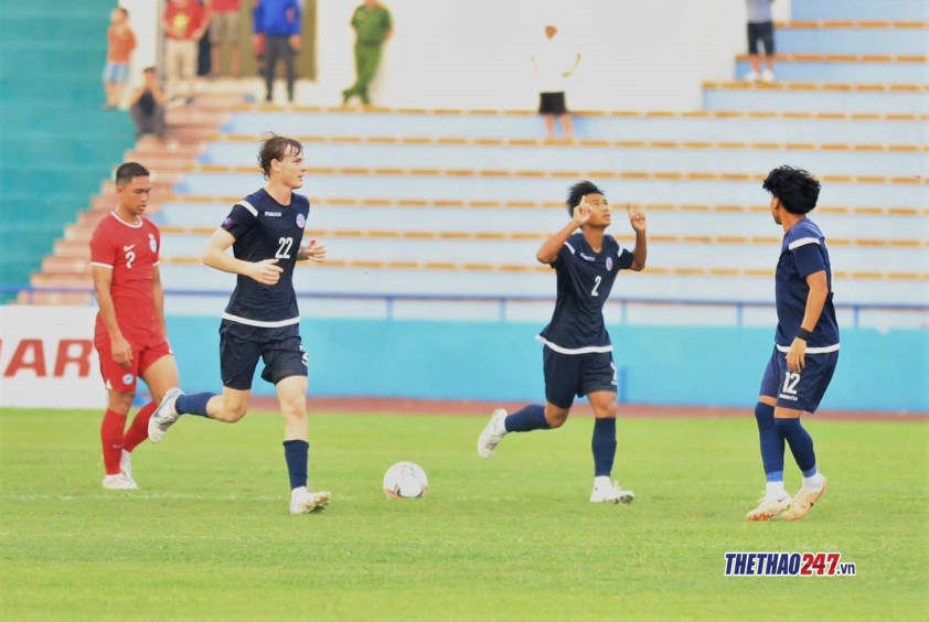 'Bại tướng' U23 Việt Nam cầm hòa kịch tính Singapore 324549