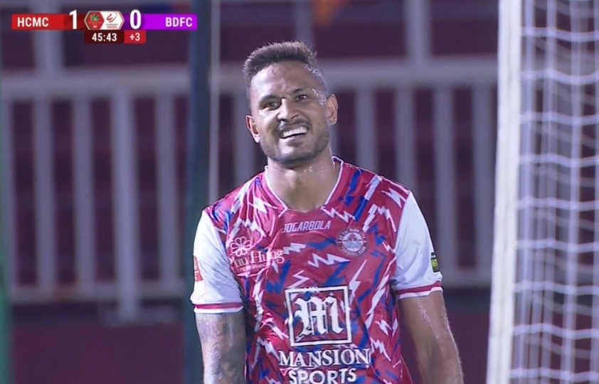Trực tiếp TP.HCM 1-0 Bình Dương: Huy Toàn chớp cơ hội 415251