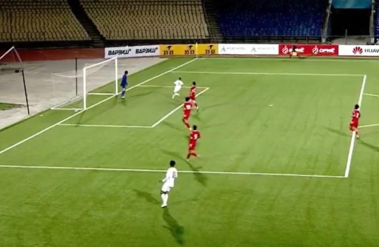 Trực tiếp U23 Việt Nam 0-0 U23 Tajikistan: Thế trận cởi mở 425843