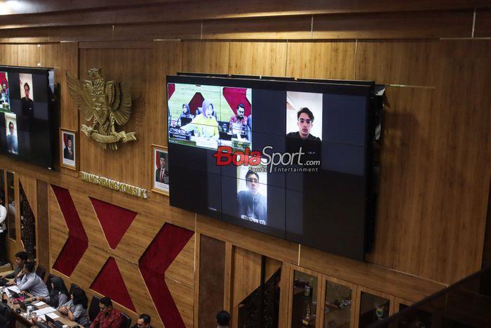 Indonesia lại nhập tịch thêm 3 cầu thủ Hà Lan 589042