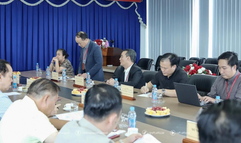 VFF họp bàn các trận đấu trên 'sân nhà mới' của ĐT Việt Nam 593275