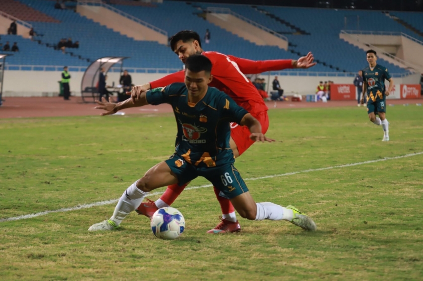 Trực tiếp Viettel 0-0 HAGL: Tấn công hấp dẫn 612708