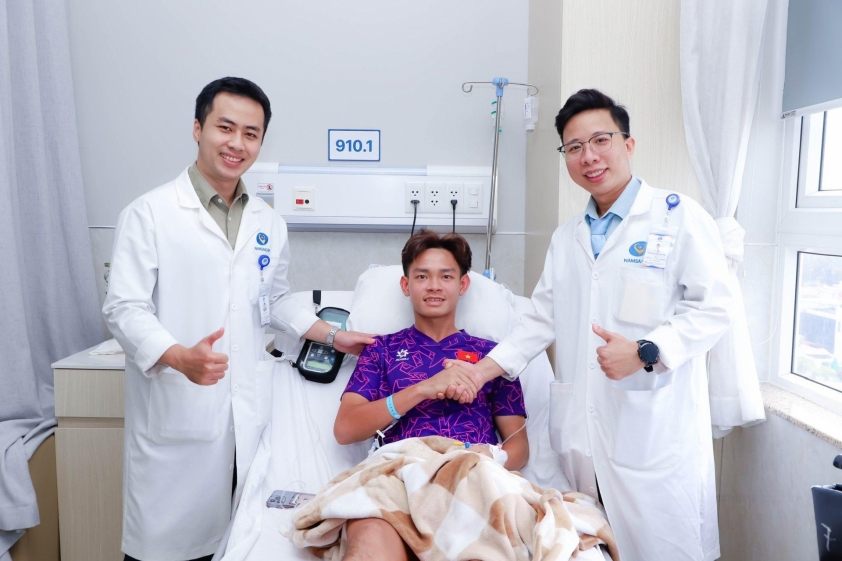 Tiền đạo ĐT Việt Nam trải lòng sau ca phẫu thuật chấn thương nặng 618845