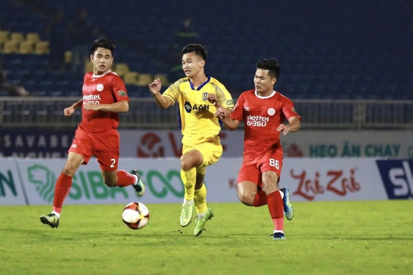 Hấp dẫn cuộc đua vô địch V-League 2024/25 625268