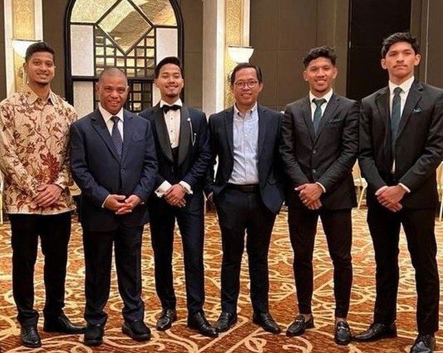 4-pemain-indonesia-yang-berkarier-di-qatar-berkumpul-di-kedubes-ri-pertanda-bela-timnas-indonesia-gm11svd4bl-4370-1675336356.jpg