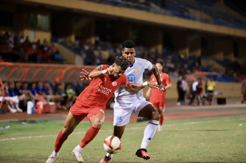Trực tiếp Viettel 0-0 Nam Định: Thế trận cởi mở 301982