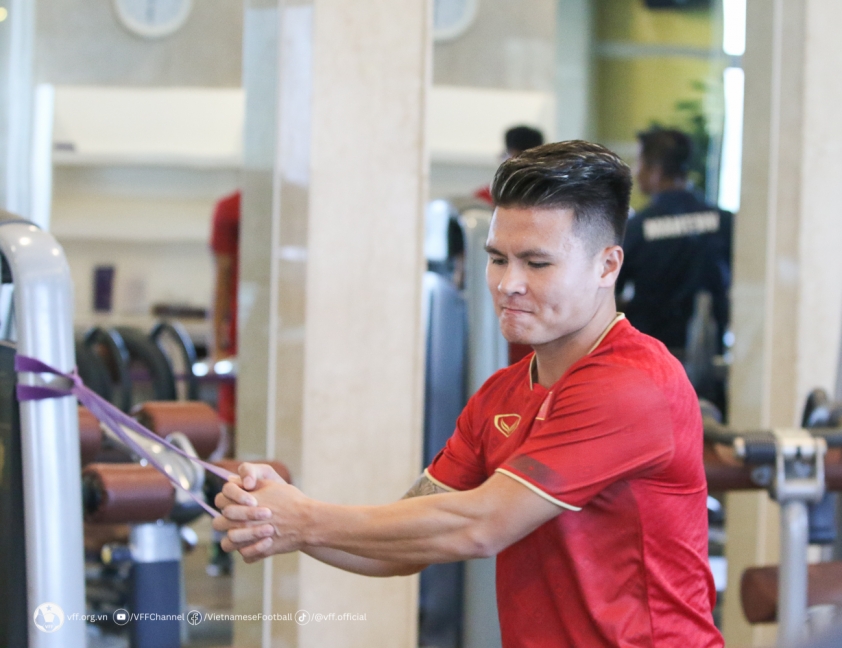 Sao trẻ ĐT Việt Nam khâu 7 mũi sau trận thua Trung Quốc 339772