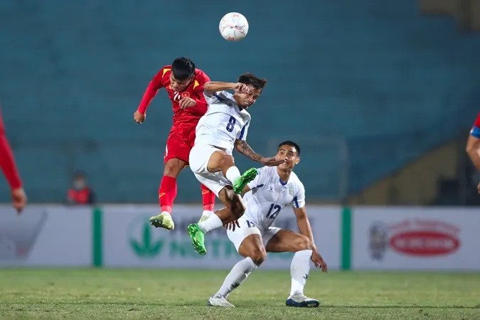 vn-vs-philippines-3-1-1700039386.jpg