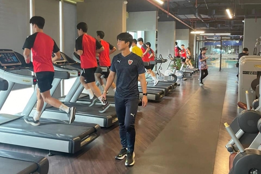 pohang-steelers-training-ha-noi-1705855646707468000909-1705905689.jpg