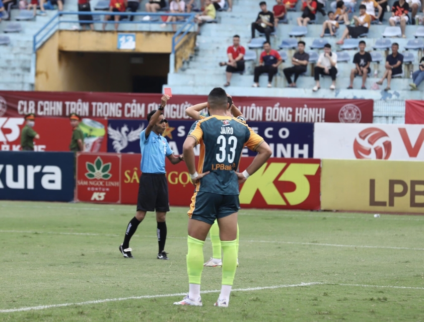 Trực tiếp CAHN 0-0 HAGL: Chủ nhà áp đảo 487263
