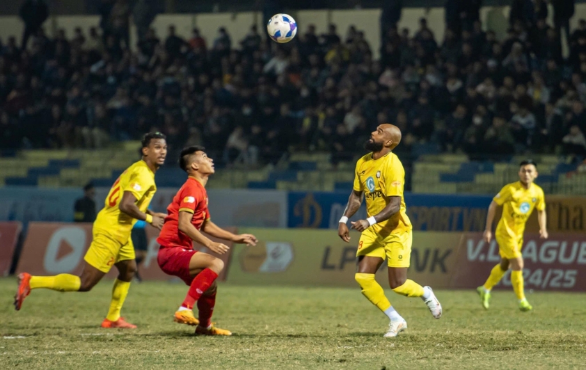Lịch thi đấu vòng 13 V-League 2024/25: Nóng ngôi đầu bảng 592883