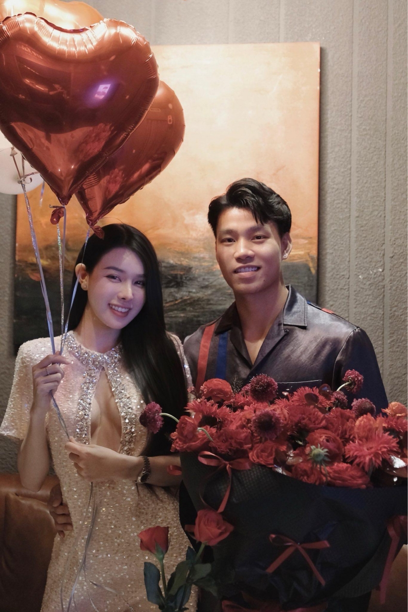 Ngôi sao ĐT Việt Nam thông báo tin cực vui 620281