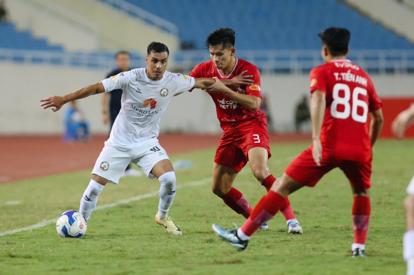 Trực tiếp Bình Định vs Viettel, 18h00 hôm nay 18/5 636429