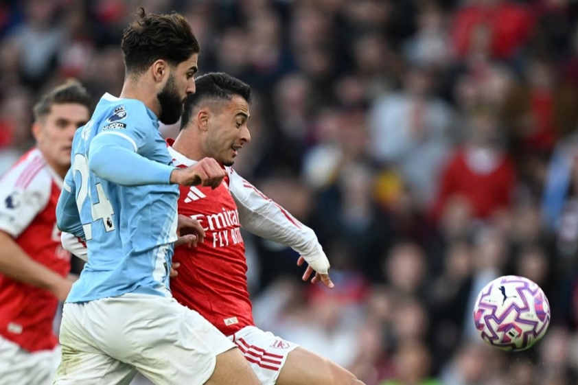 arsenal-man-city-ngoai-hang-anh