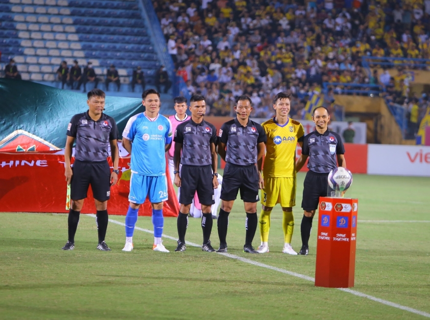 Quế Ngọc Hải lên tiếng khẳng định mục tiêu lớn nhất của SLNA tại V-League 2022 212979