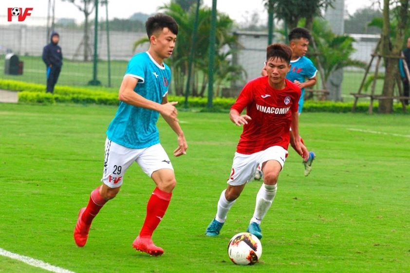 than-tuong-ozil-sao-tre-pvf-dat-buoc-thang-tien-vuot-bac1585038503