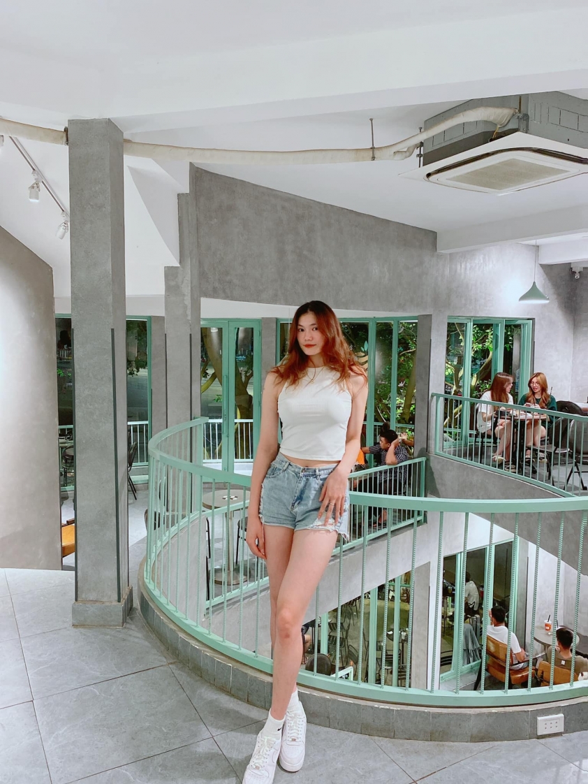 Hot girl bóng chuyền Việt Nam 'khoe dáng' chuẩn người mẫu khi diện áo tắm 142667