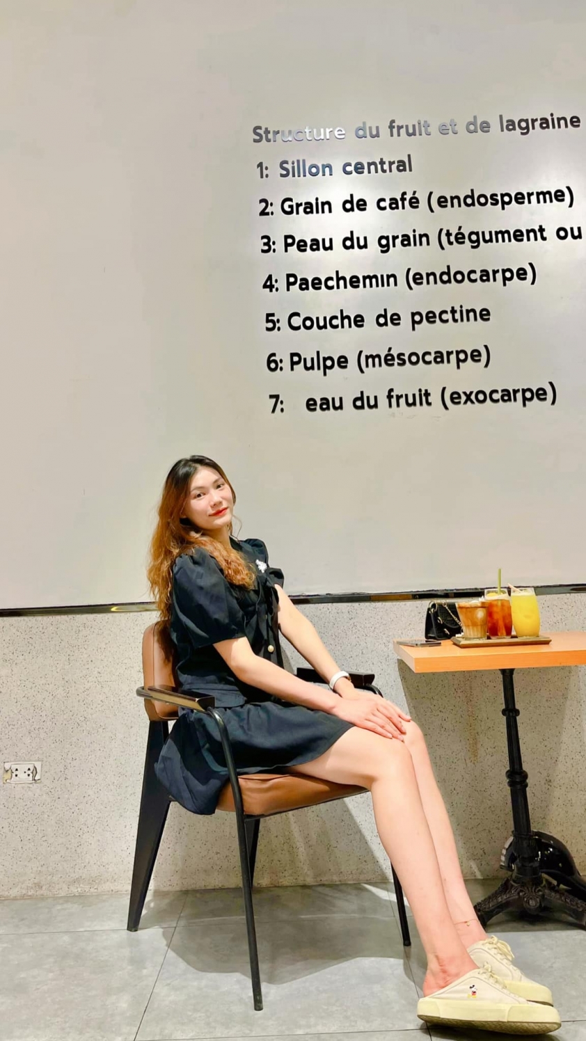 Hot girl bóng chuyền Việt Nam 'khoe dáng' chuẩn người mẫu khi diện áo tắm 142669