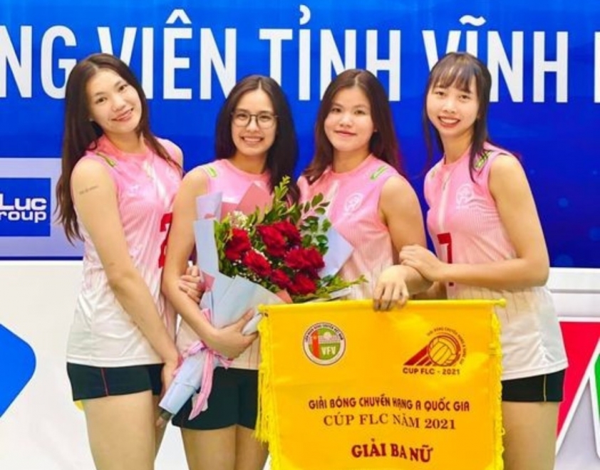 Hot girl bóng chuyền Việt Nam 'khoe dáng' chuẩn người mẫu khi diện áo tắm 142682