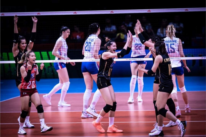 CĐV Đông Nam Á dành 'mưa lời khen' cho bóng chuyền nữ Thái Lan 144181
