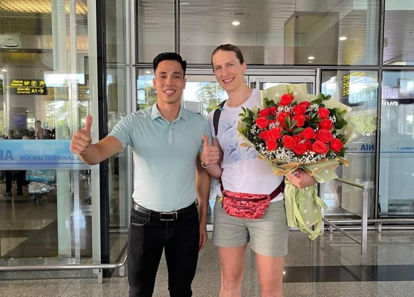Siêu ngoại binh bóng chuyền nữ 1m98 đã đến Việt Nam, lương cực khủng 151387