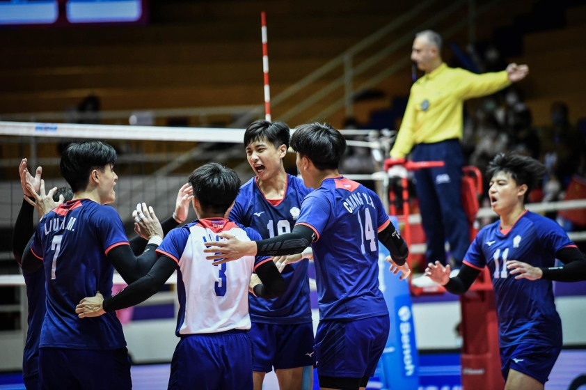 Derby Trung Hoa: Trung Quốc 'không nể tình', Đài Bắc về nước sớm 168646
