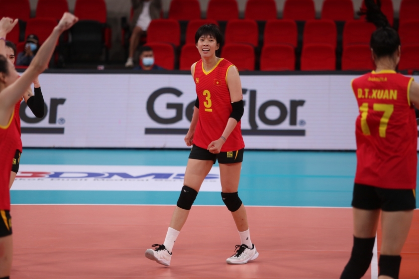 Thanh Thúy và ĐTVN nhận thưởng nóng trước thềm bán kết AVC Cup 178652