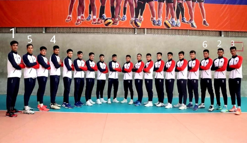 Khủng long bóng chuyền nam Campuchia: 6 tuyển thủ cao trên 1m93-180306