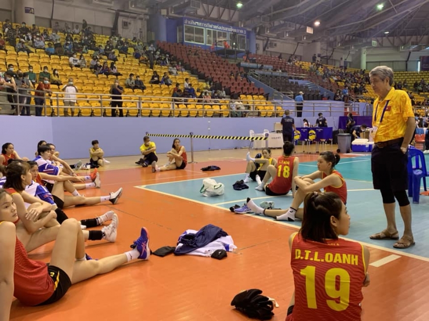 Nhà báo Nguyễn Lưu nói thẳng: Bóng chuyền Việt Nam thắng 3-0 Philippines 185082