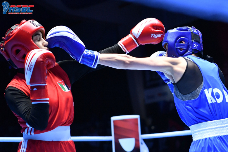 Boxing vô địch Châu Á 2022: Nguyễn Thị Tâm phất cờ vào bán kết 214977